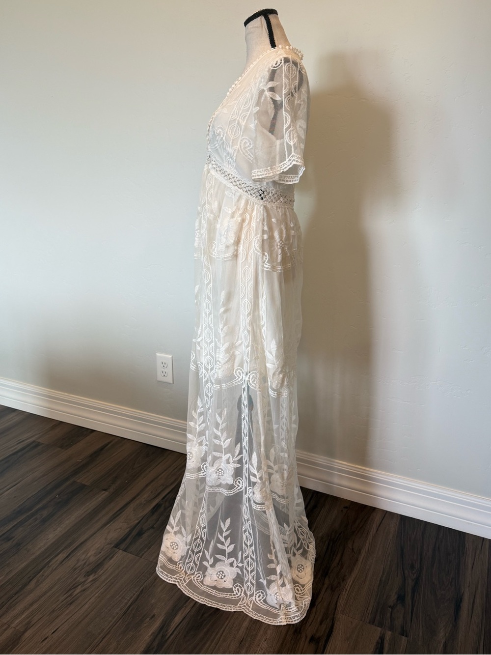 Boho White Embroidered Lace Maxi Dress Sheer Mesh Overlay Cottagecore Medium - Picture 4 of 13